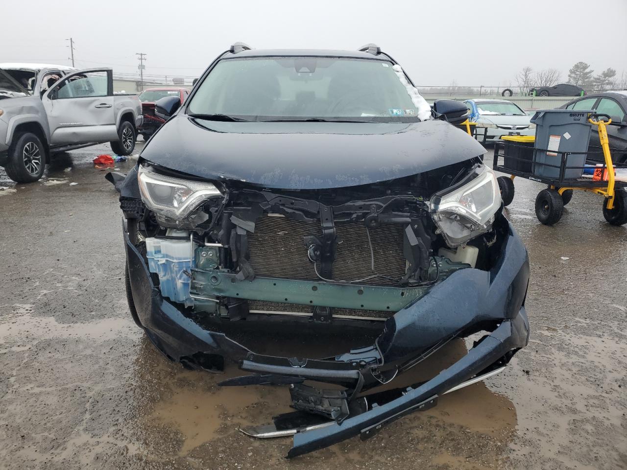 2018 Toyota RAV 4 - Image 5