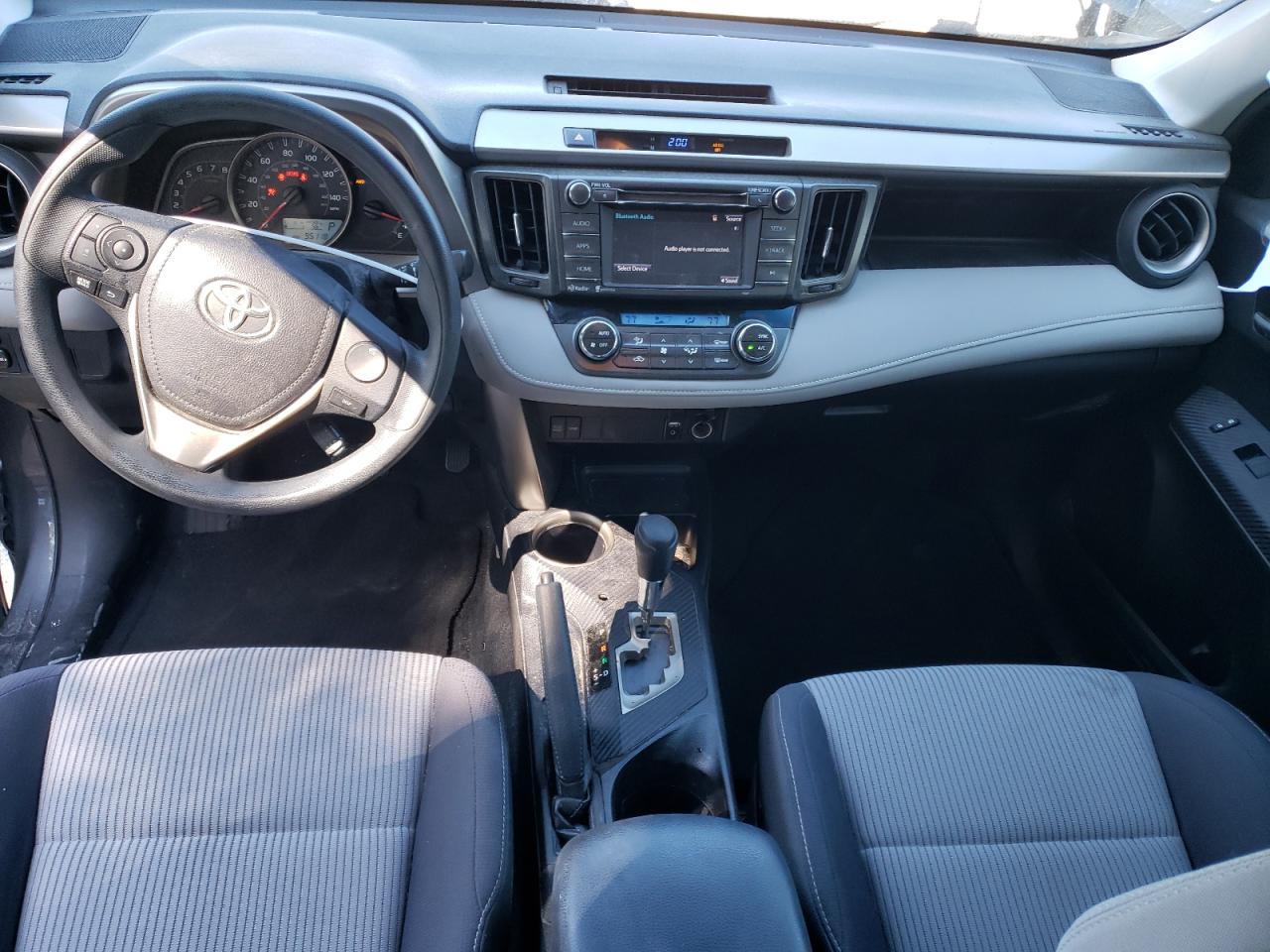 2015 Toyota RAV 4 - Image 8
