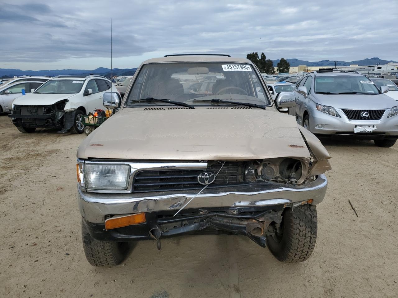 1995 Toyota 4Runner - Image 5