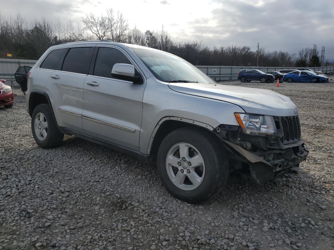 2011 Jeep Grand Cherokee - Image 4