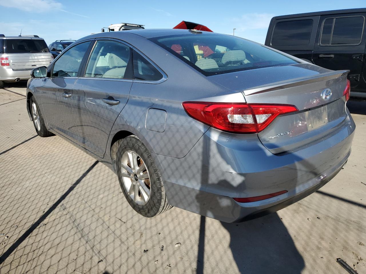 2017 Hyundai Sonata - Image 2