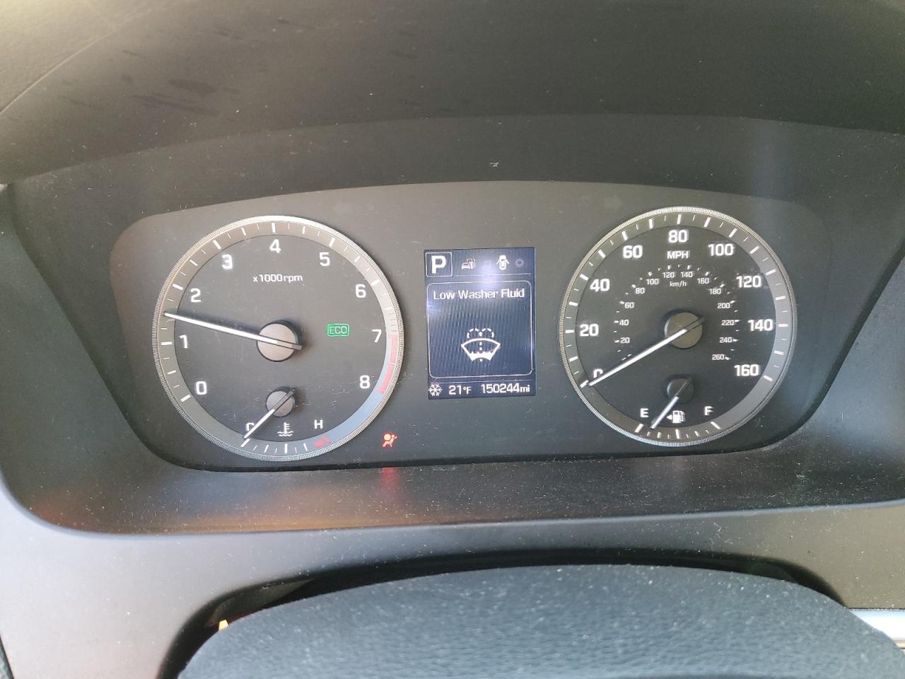 2017 Hyundai Sonata - Image 9