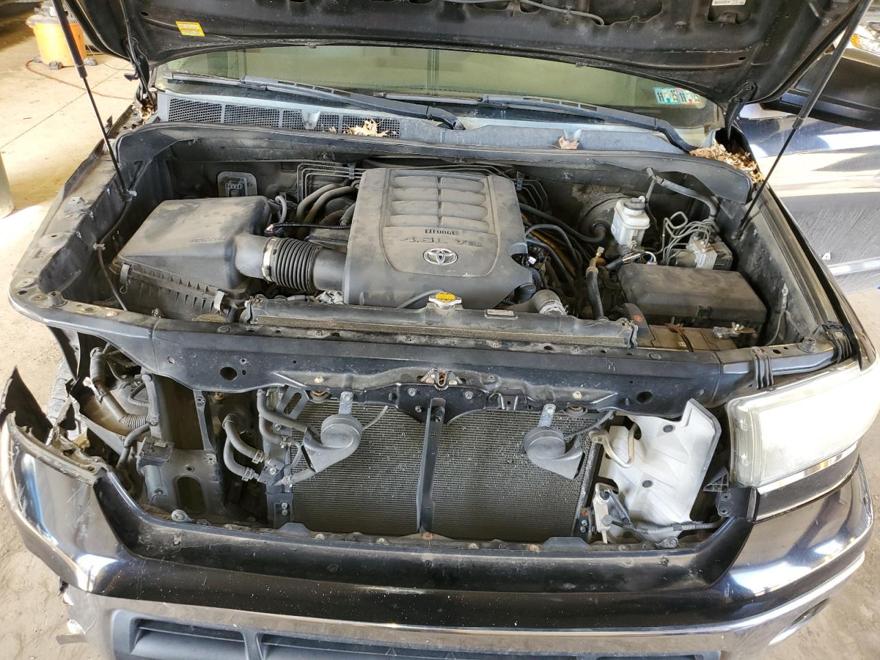 2013 Toyota Tundra - Image 11