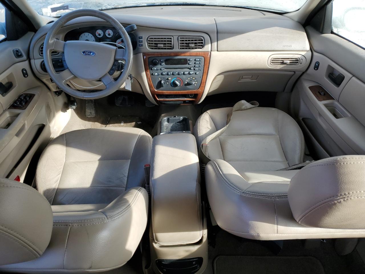 2005 Ford Taurus - Image 8