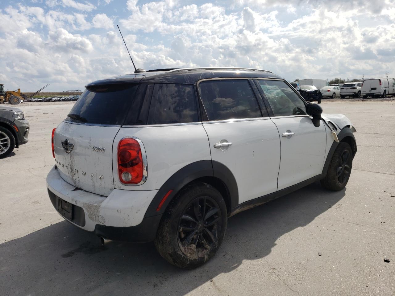 2015 MINI Cooper - Image 3