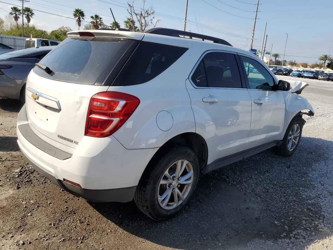 2016 Chevrolet Equinox - Image 3