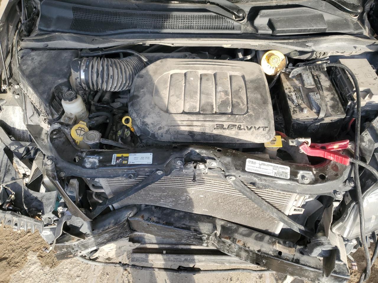 2020 Dodge Caravan - Image 12