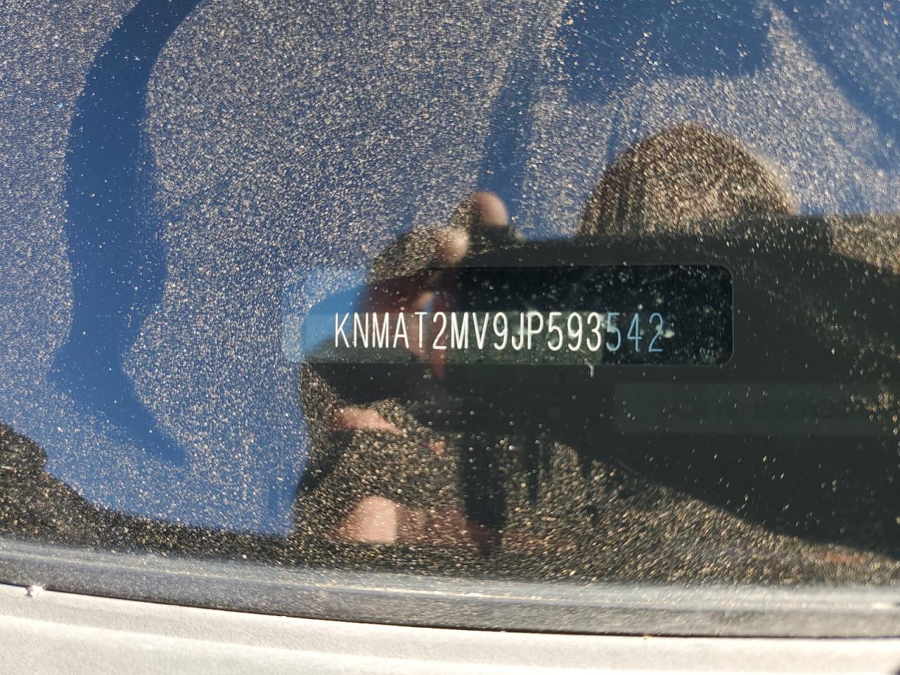 KNMAT2MV9JP593542 NISSAN ROGUE 2018