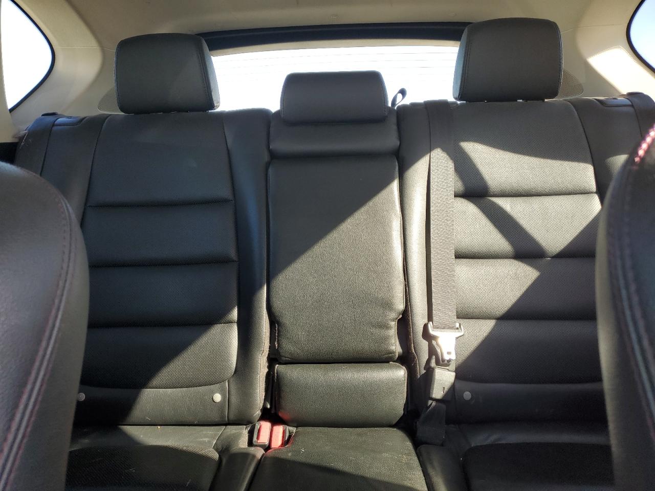 2016 Mazda CX-5 - Image 10
