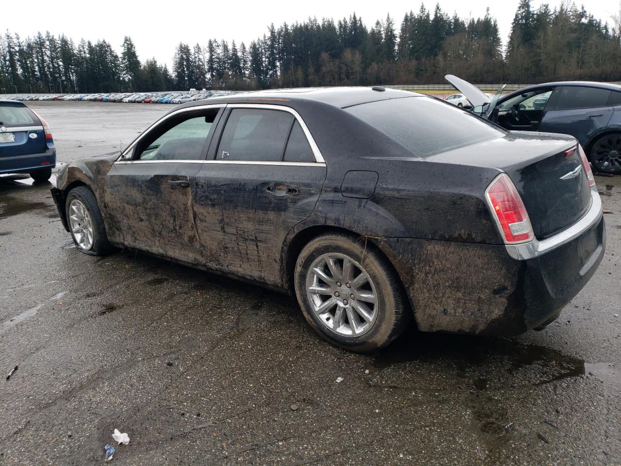 2014 Chrysler 300 - Image 2