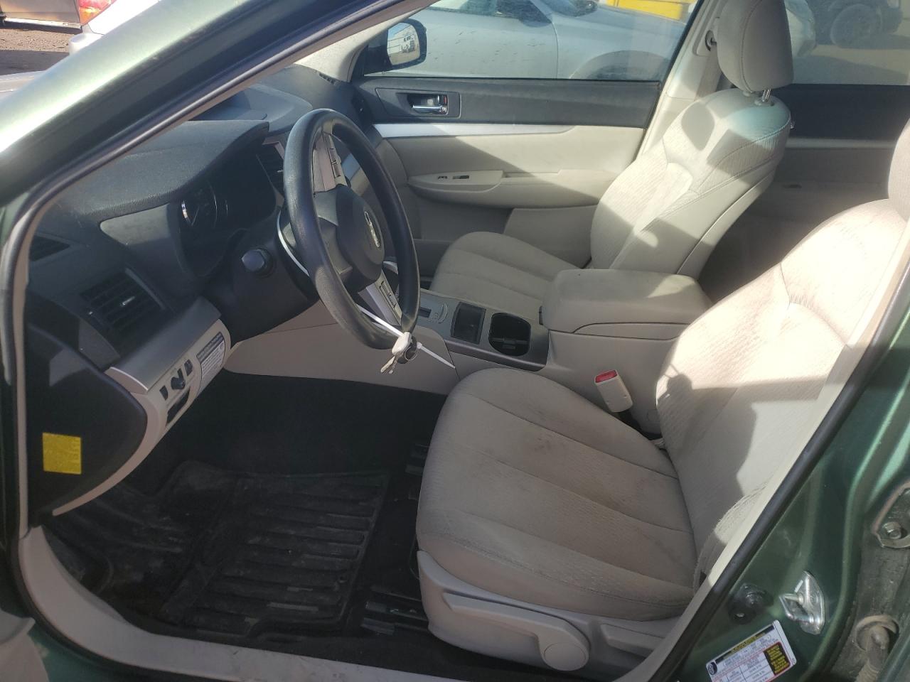 2011 Subaru Outback - Image 7