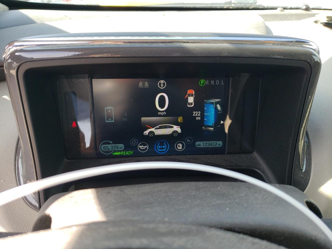 2013 Chevrolet Volt - Image 9