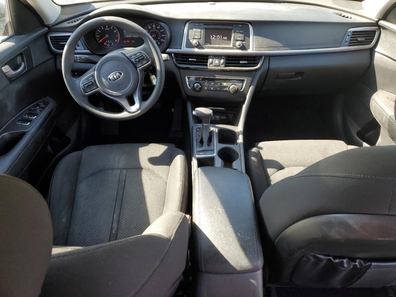 2017 Kia Optima - Image 8