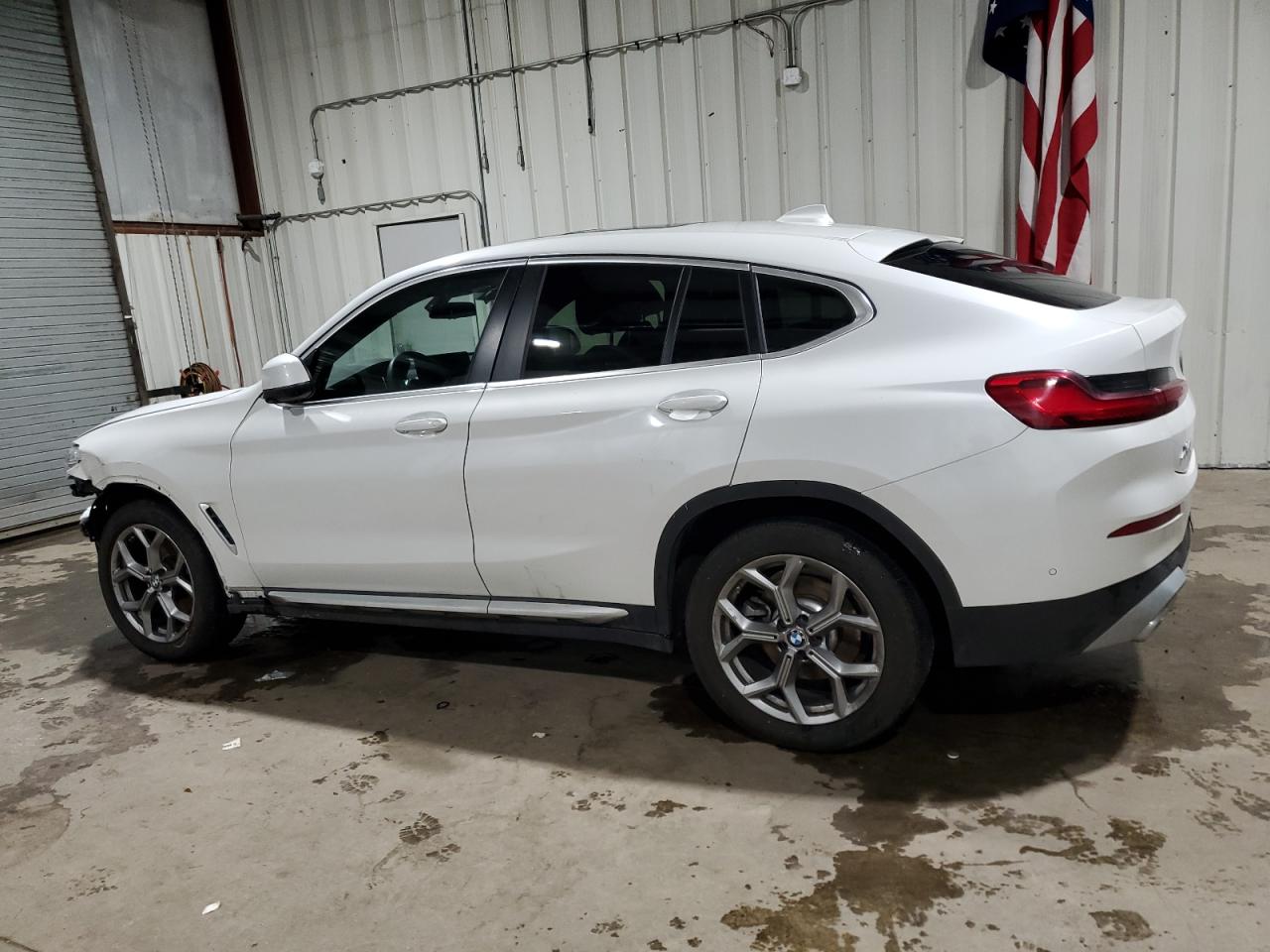 2024 BMW X4 - Image 2