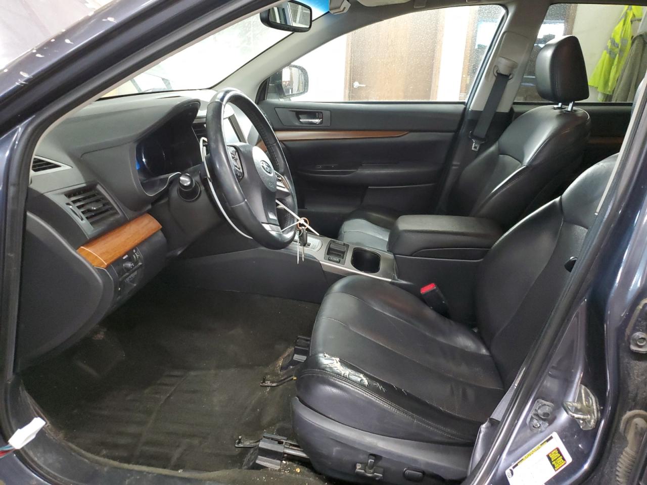2014 Subaru Outback - Image 7