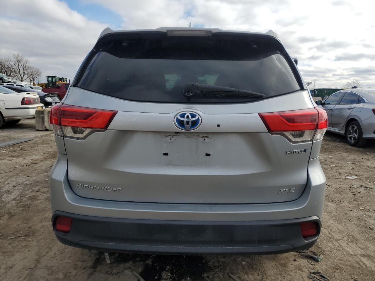 5TDJGRFH2KS075655 TOYOTA HIGHLANDER 2019