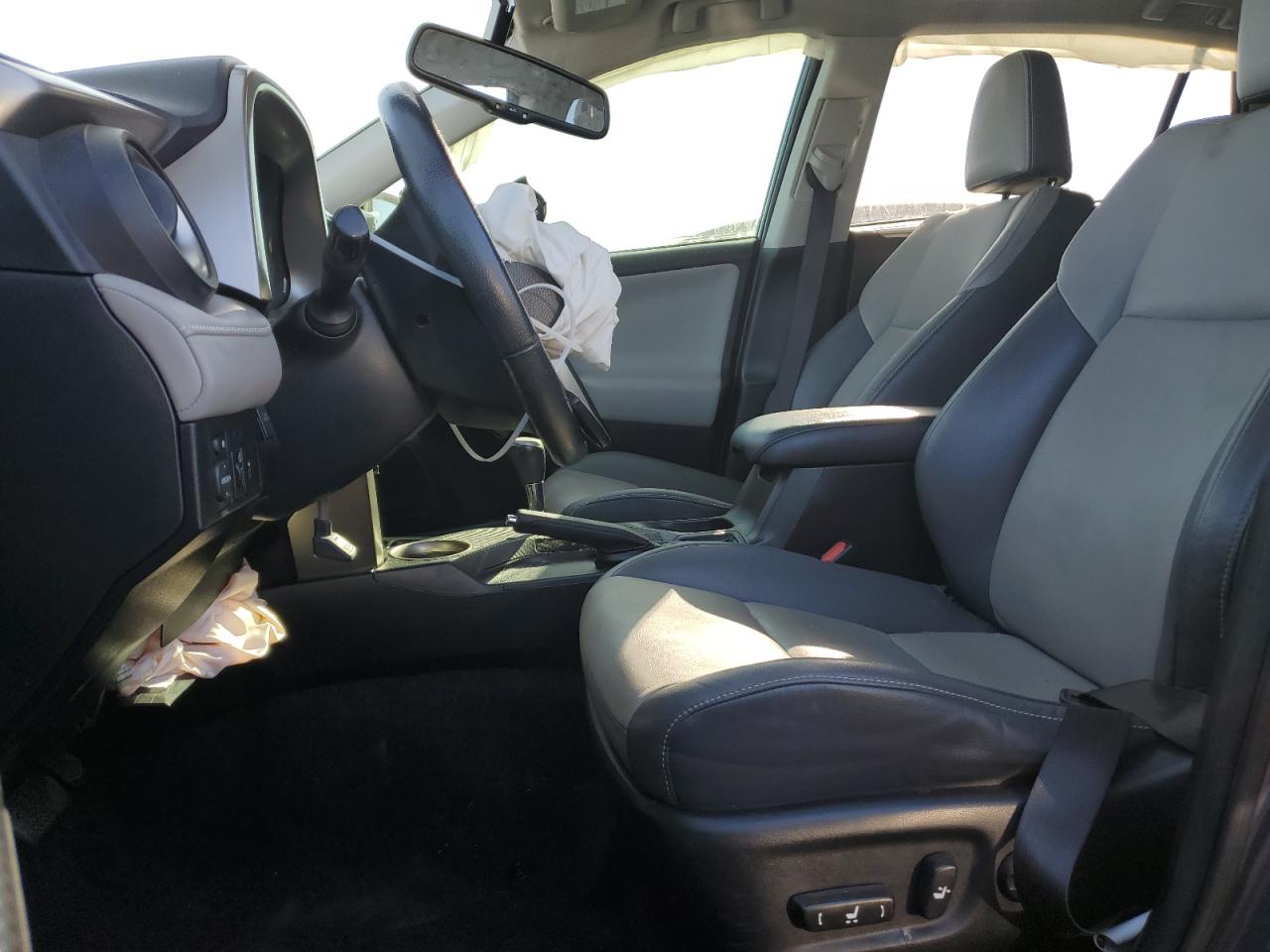 2014 Toyota RAV 4 - Image 7
