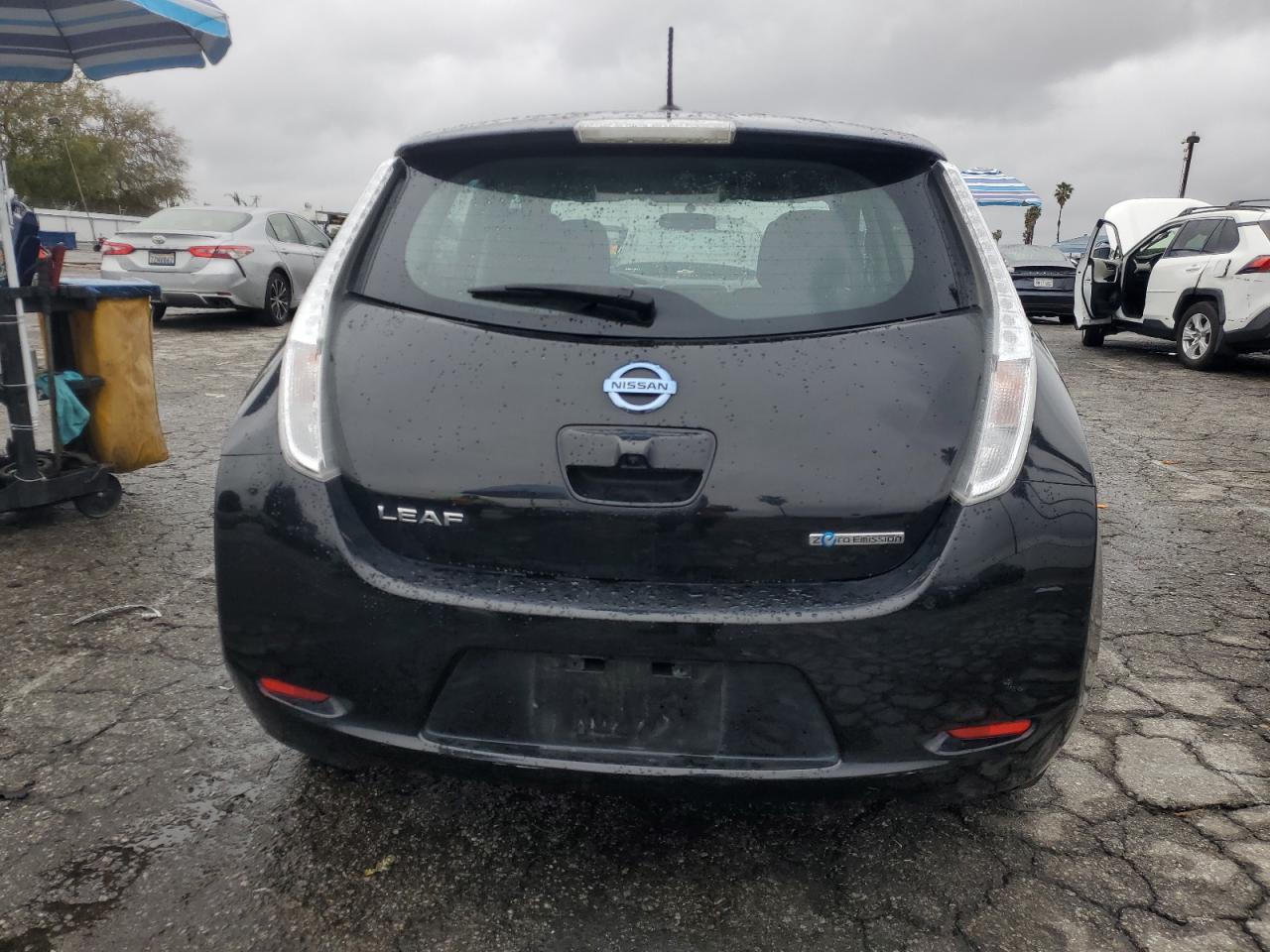 1N4AZ0CP6GC305861 NISSAN LEAF 2016