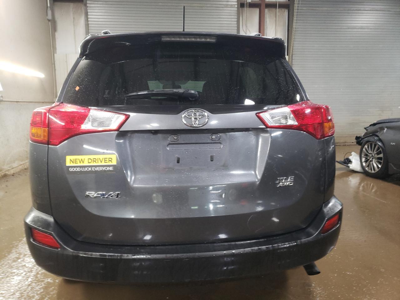 2013 Toyota RAV 4 - Image 6