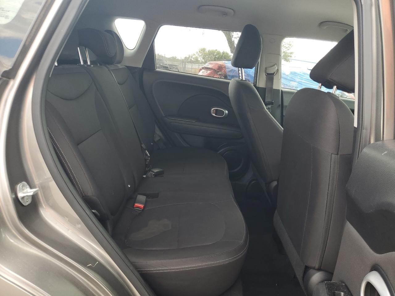 2015 Kia Soul - Image 12