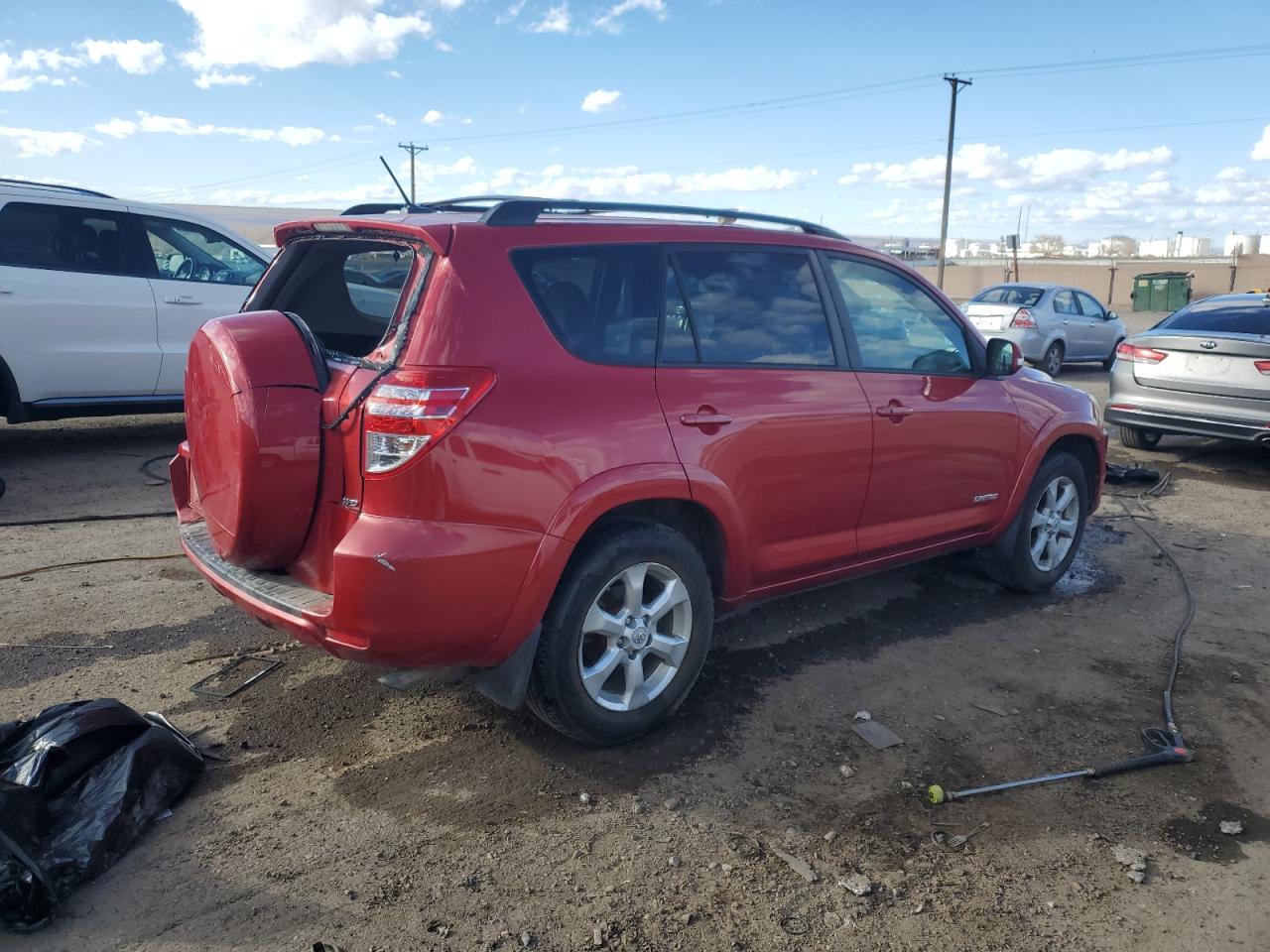 2012 Toyota RAV 4 - Image 3