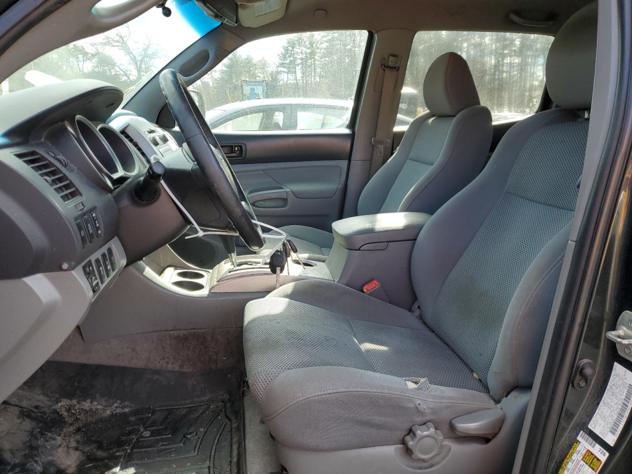 2011 Toyota Tacoma - Image 7