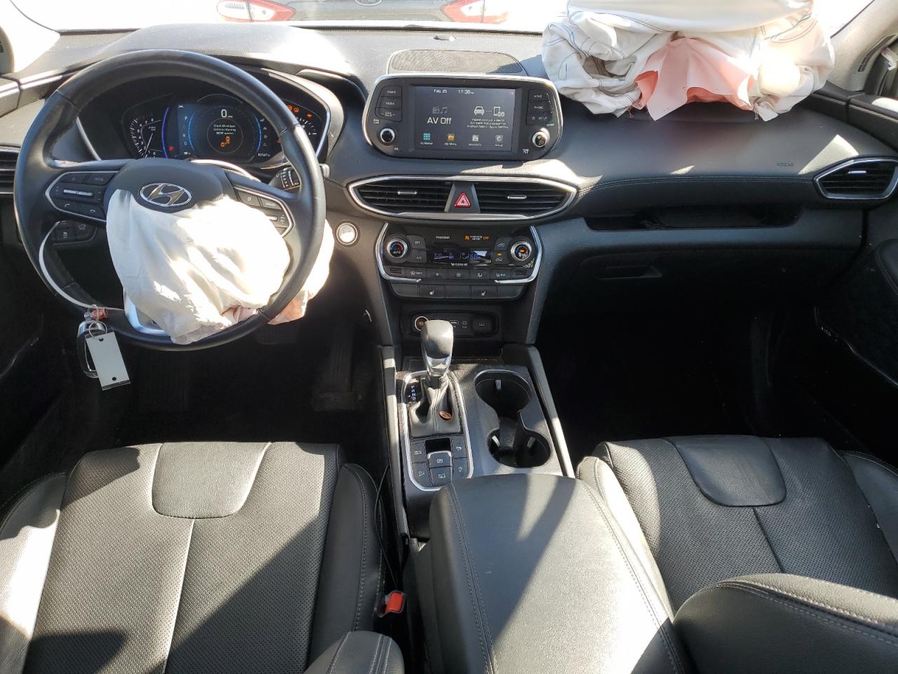 2020 Hyundai Santa Fe - Image 8