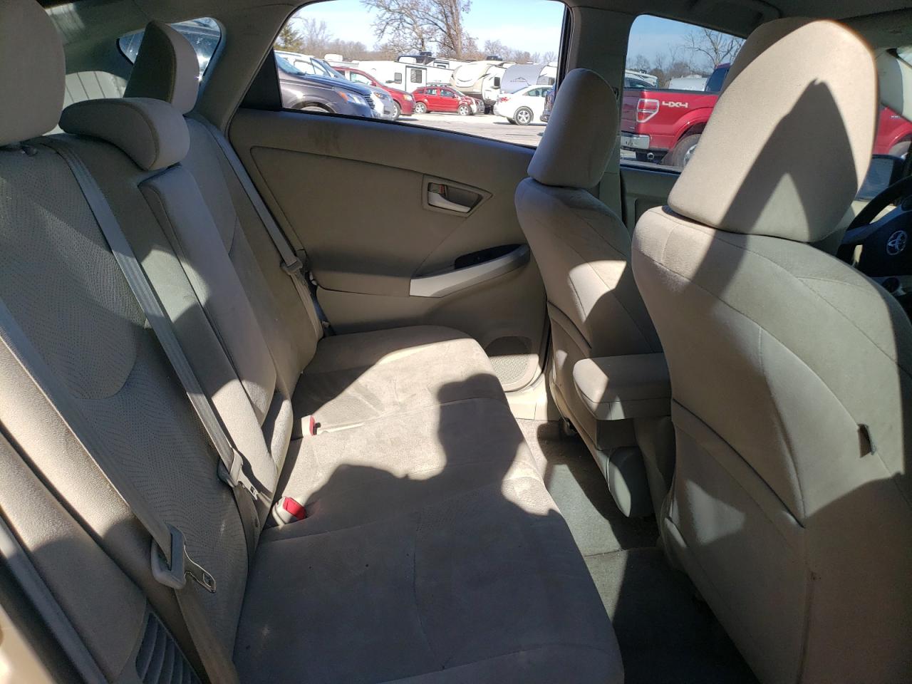 2010 Toyota Prius - Image 11