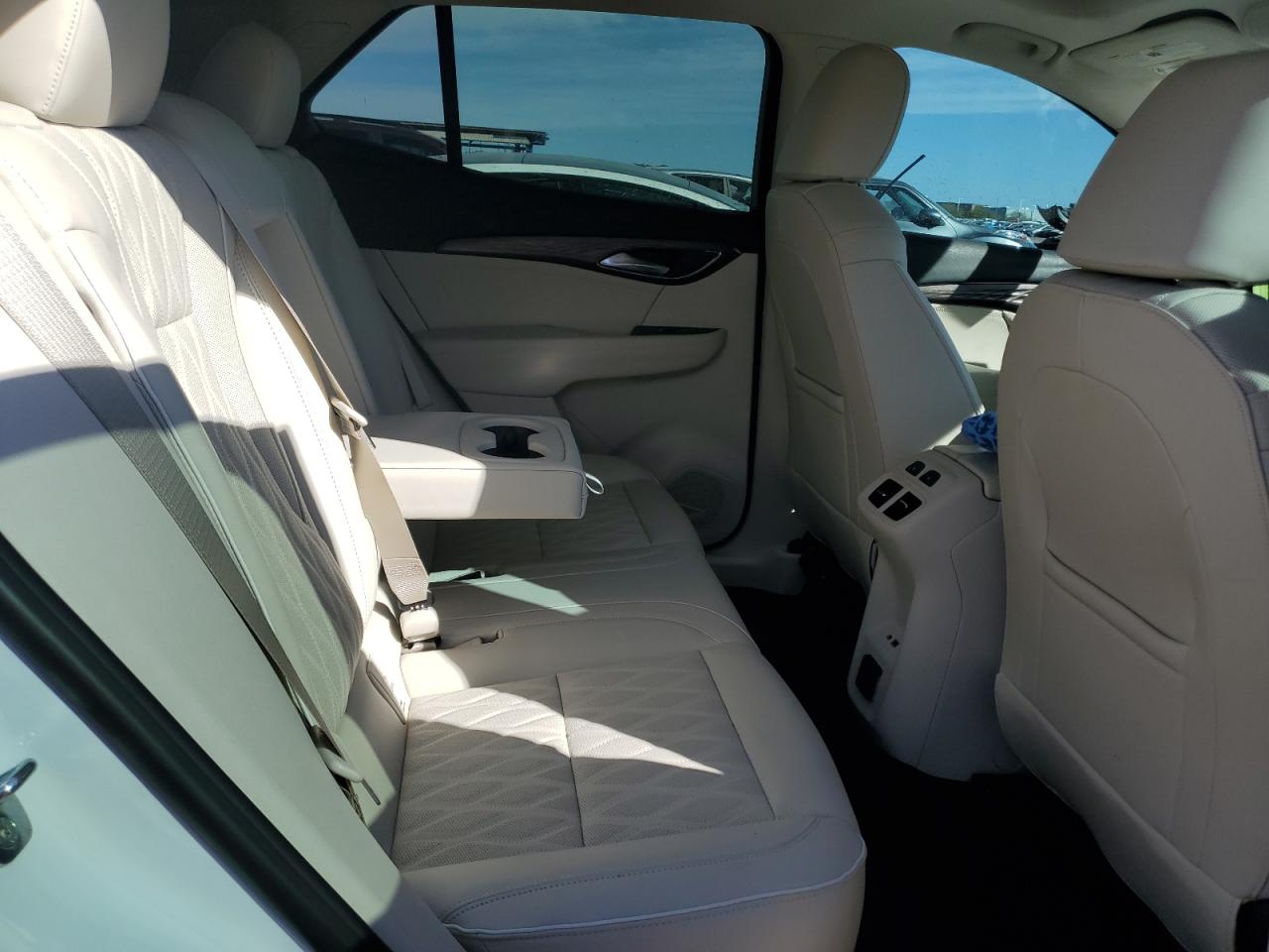2022 Buick Envision - Image 11