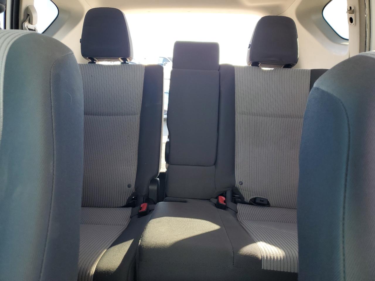 2014 Toyota RAV 4 - Image 10