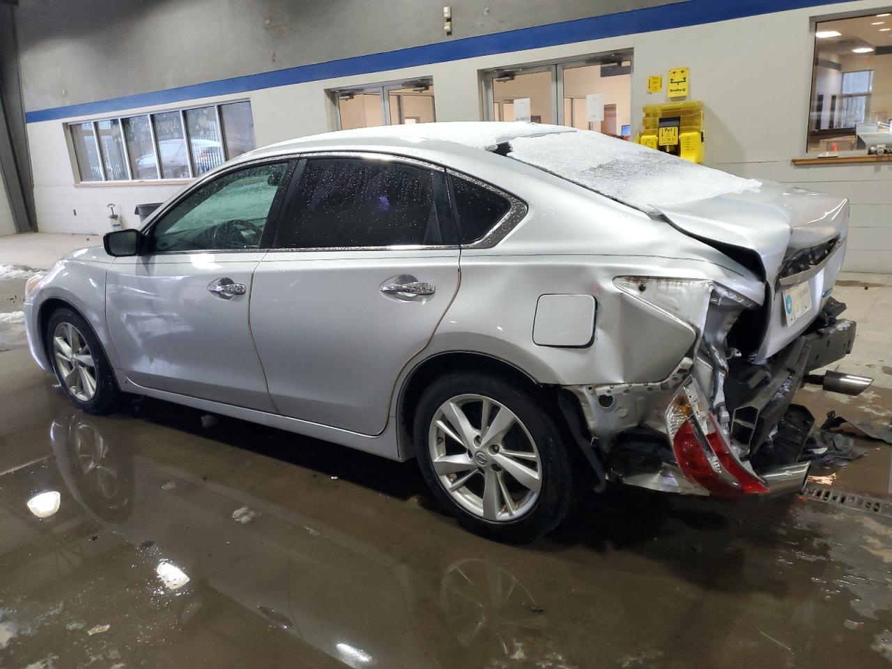 2013 Nissan Altima - Image 2