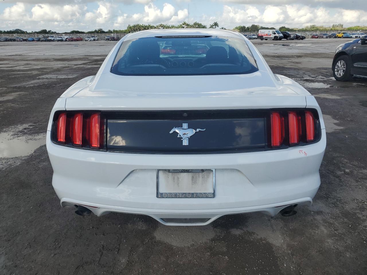 2017 Ford Mustang - Image 6