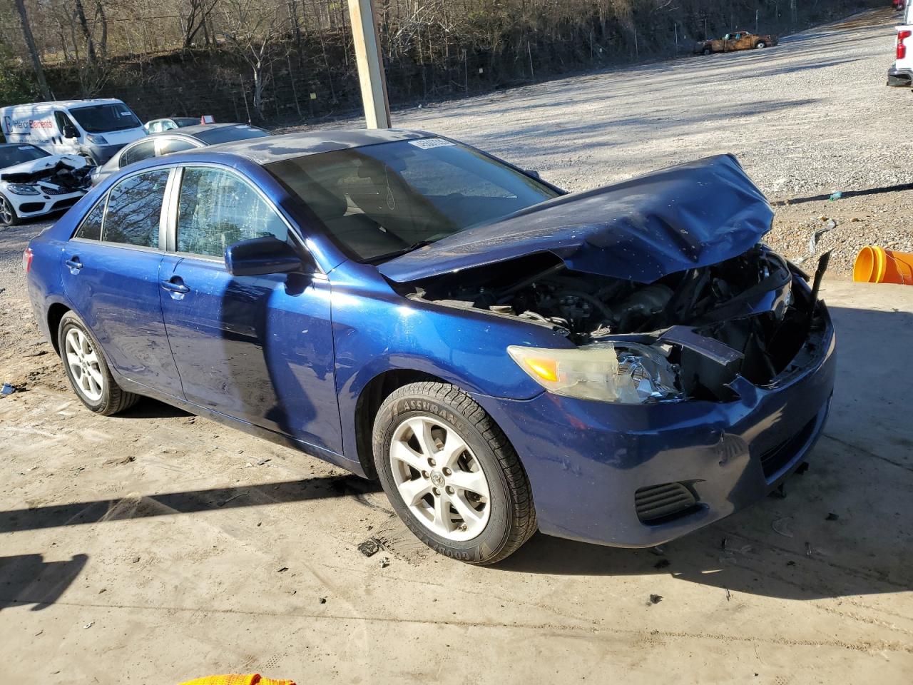 2011 Toyota Camry - Image 4