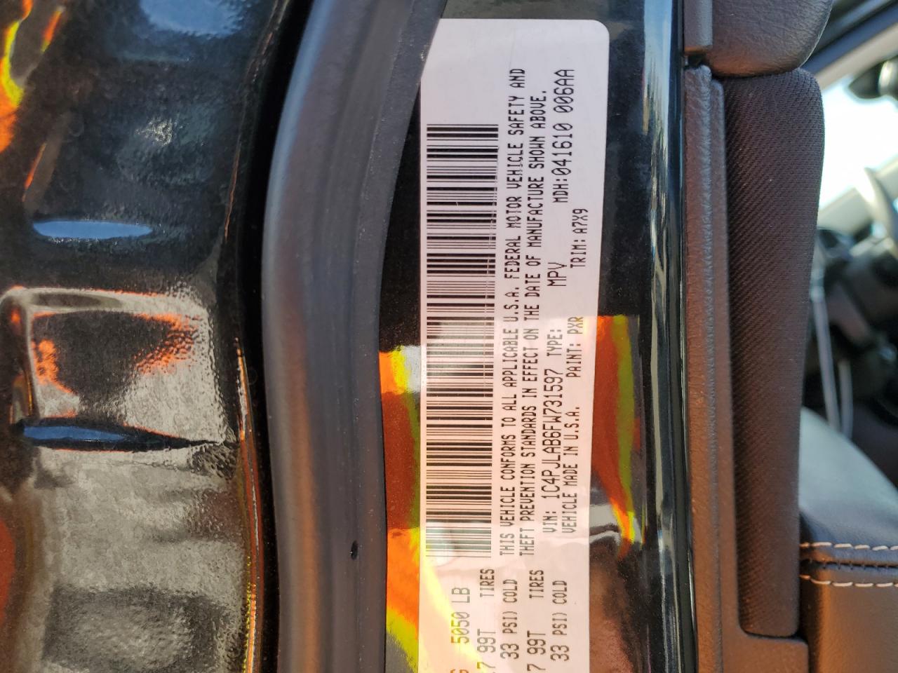 2015 Jeep Grand Cherokee - Image 13