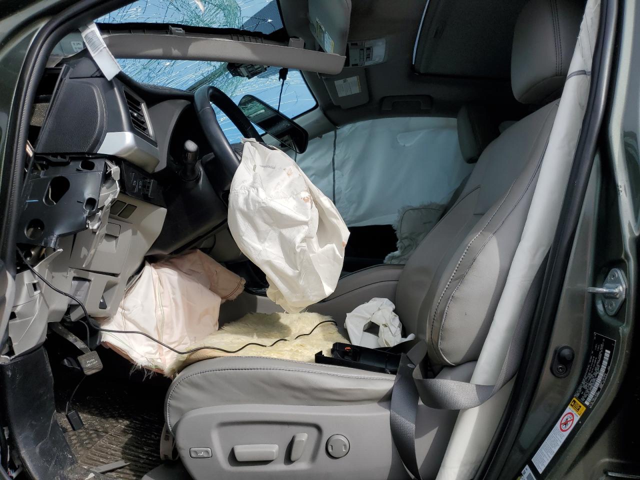 2019 Toyota Highlander - Image 7