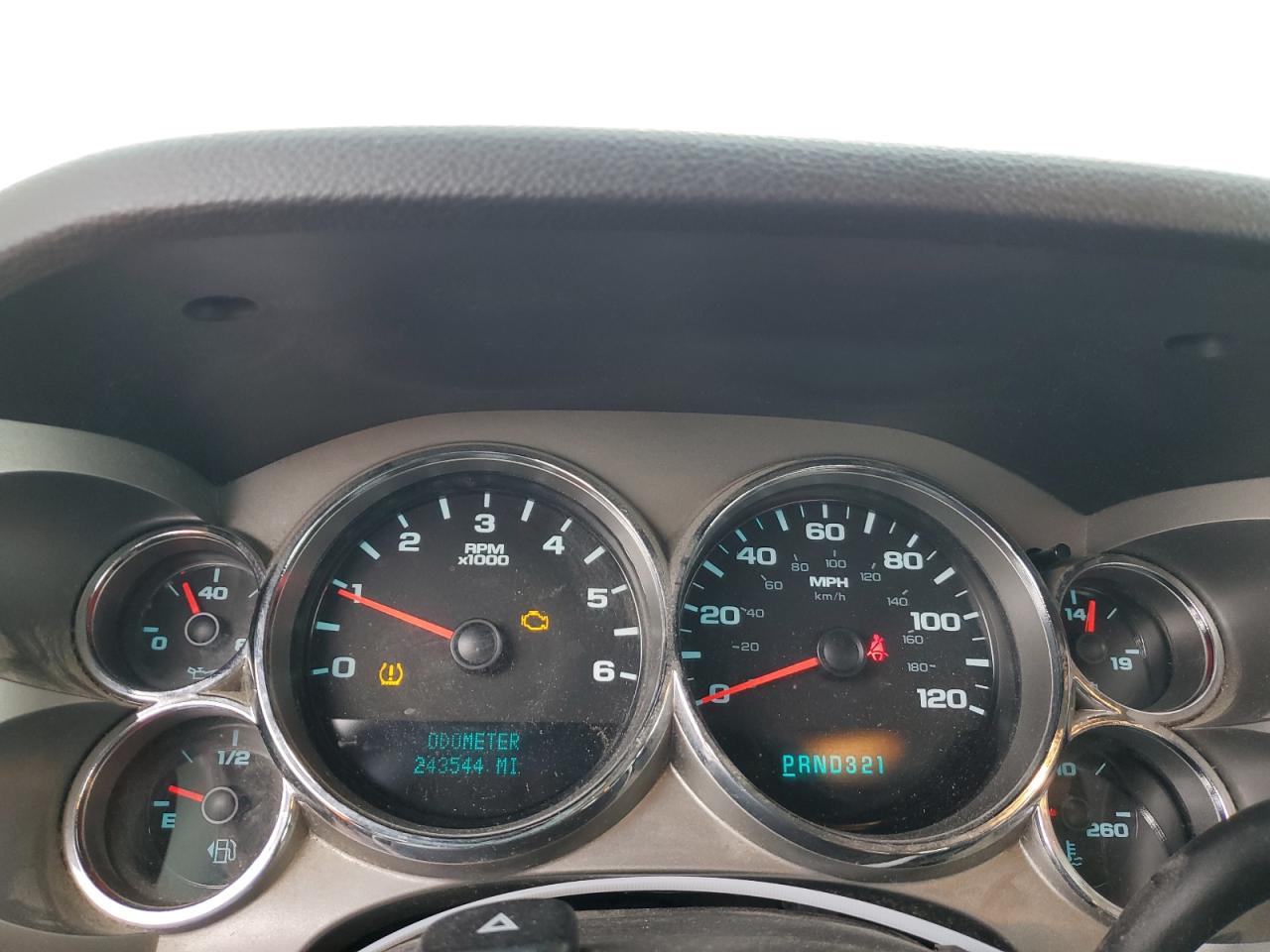 2008 Chevrolet Silverado - Image 9