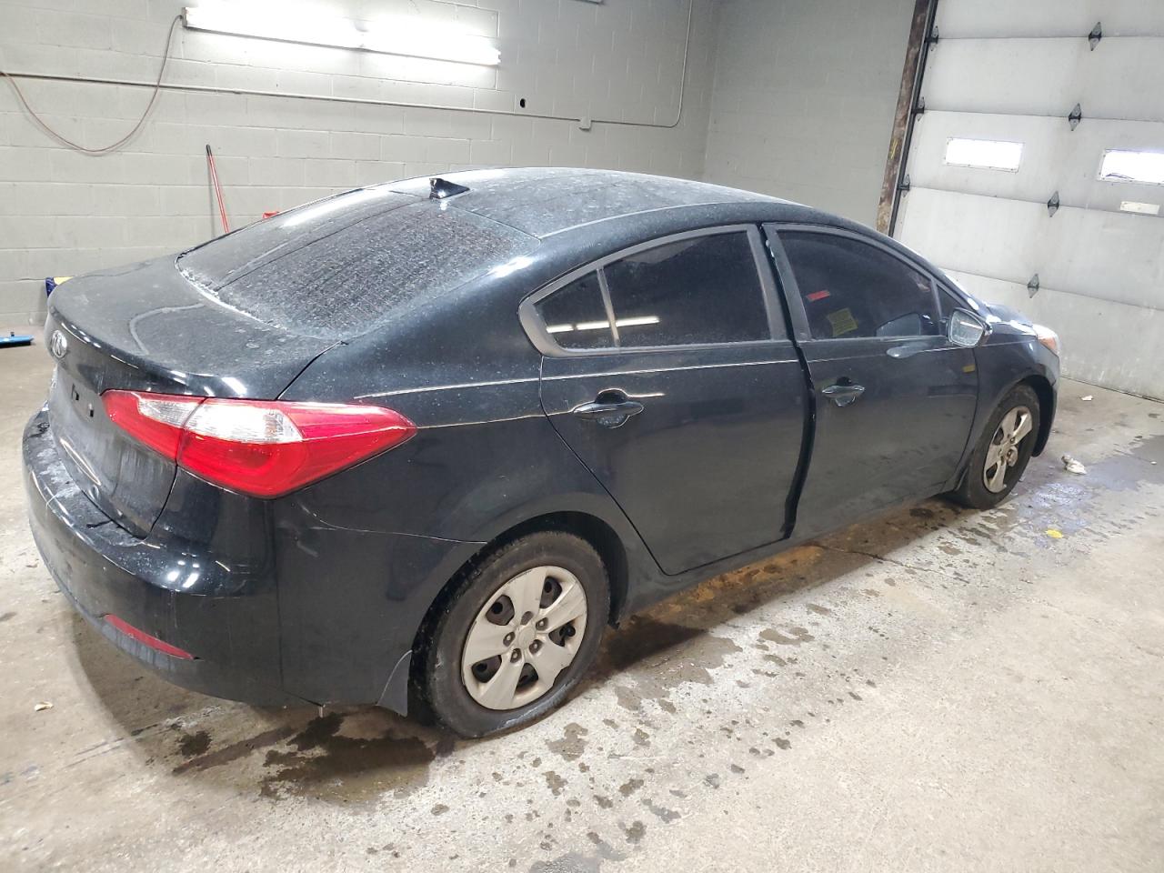 2016 Kia Forte - Image 3
