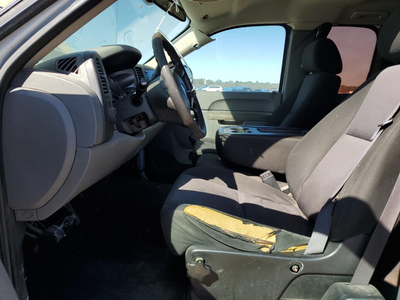 2011 GMC Sierra - Image 7