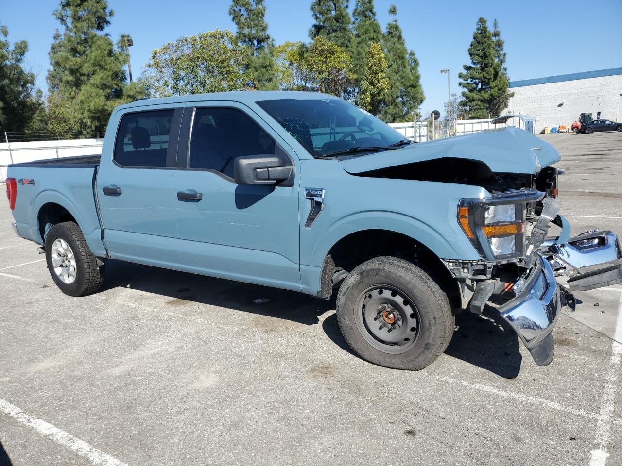2023 Ford F-150 - Image 4