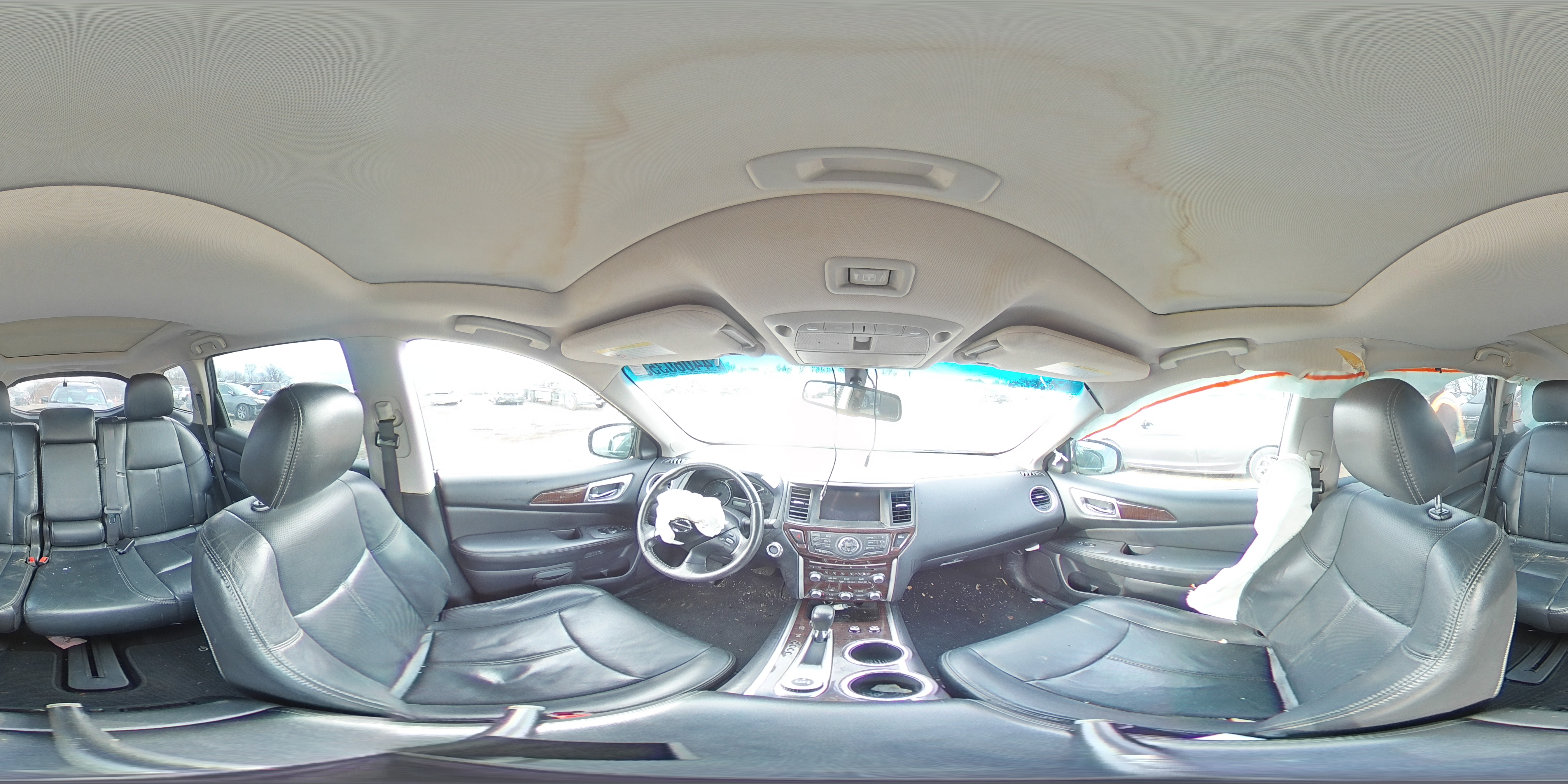 2014 Nissan Pathfinder S VIN: 5N1AR2MM1EC665011 Lot: 44060355