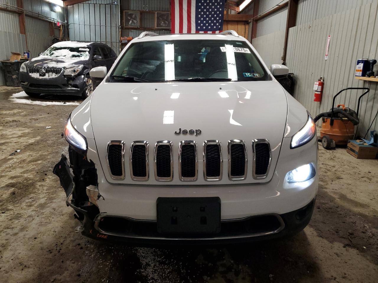 2017 Jeep Grand Cherokee - Image 5