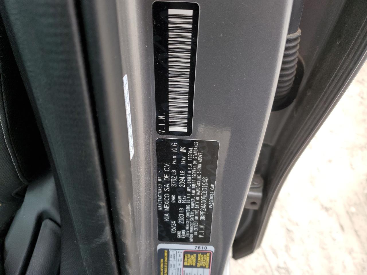 2024 Kia Forte - Image 14