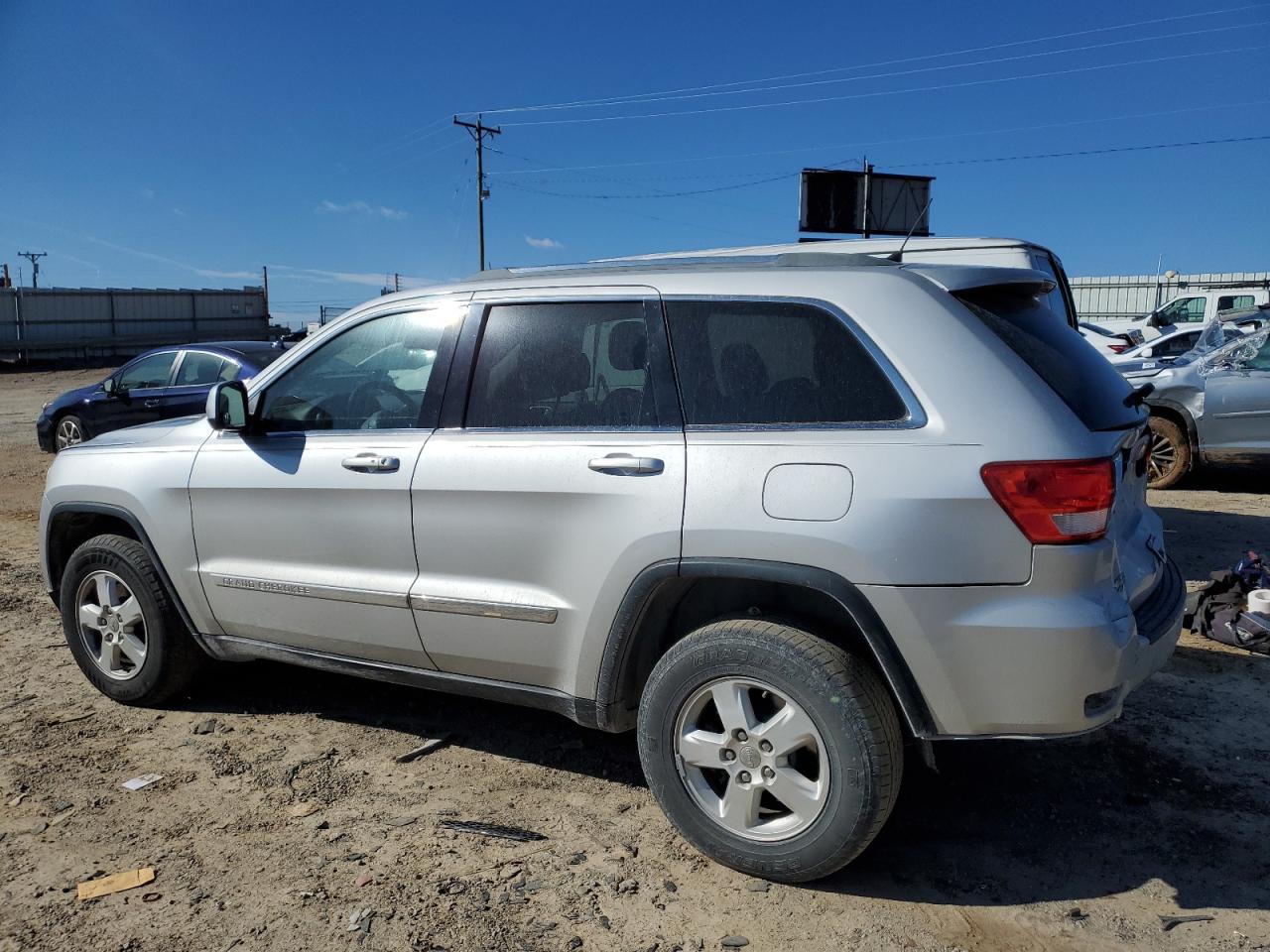 2012 Jeep Grand Cherokee - Image 2