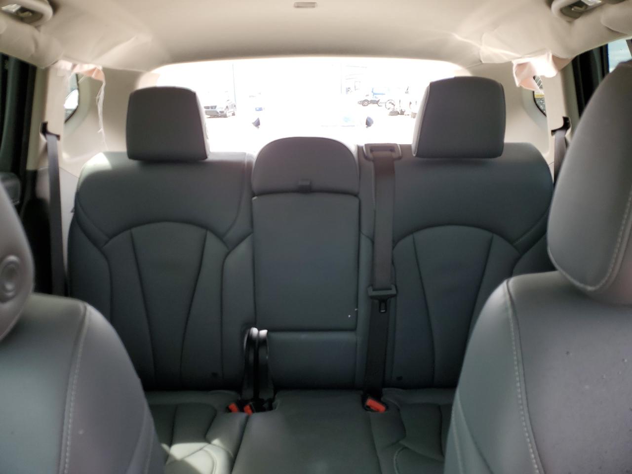 2019 Buick Envision - Image 10