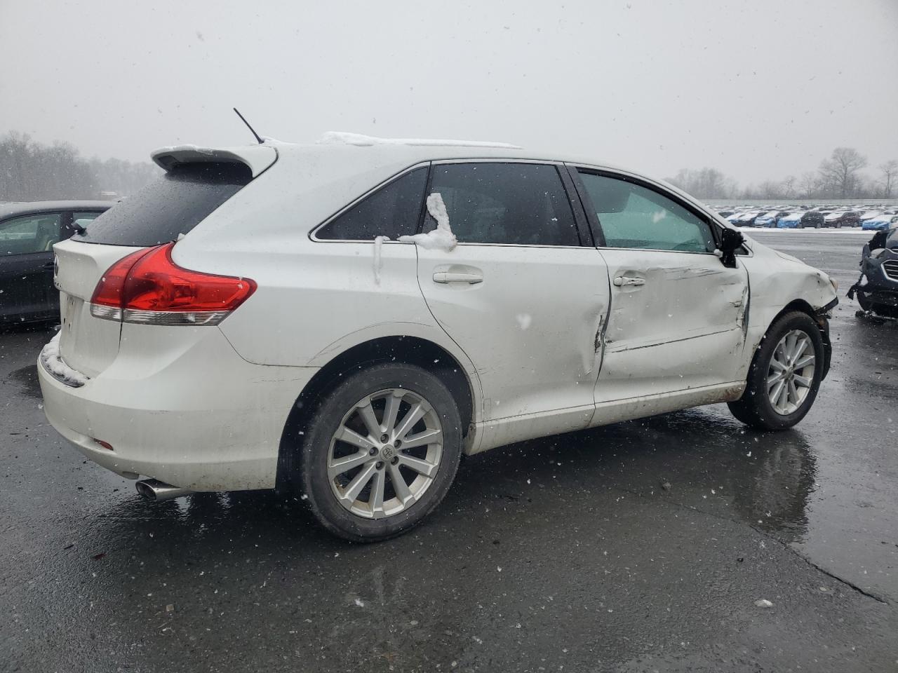 2009 Toyota Venza - Image 3