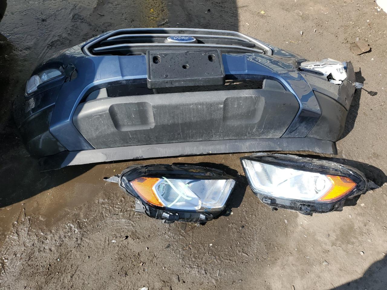 2021 Ford EcoSport - Image 13