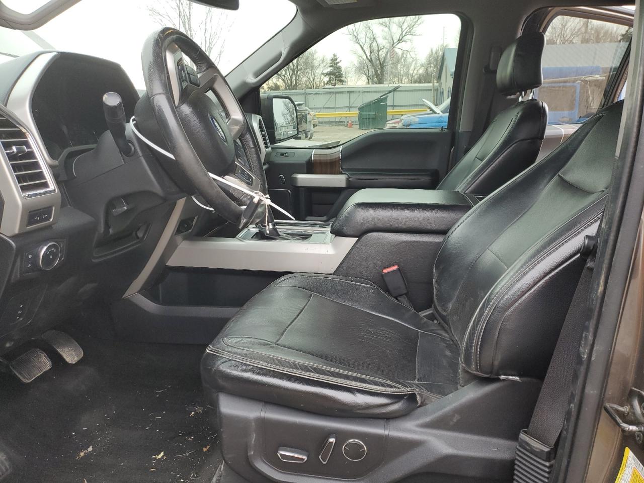 2015 Ford F-150 - Image 7
