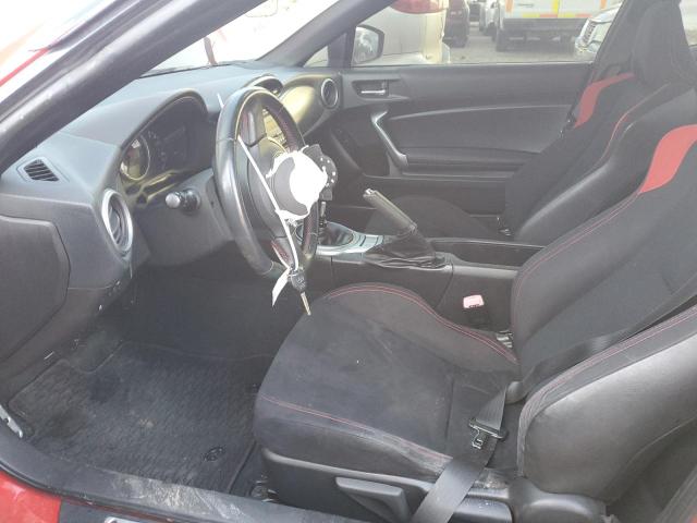 Coupet TOYOTA SCION 2013 Czerwony
