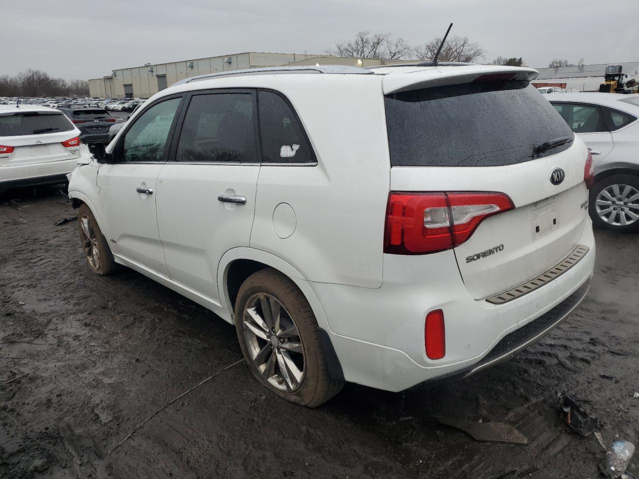 2014 Kia Sorento - Image 2
