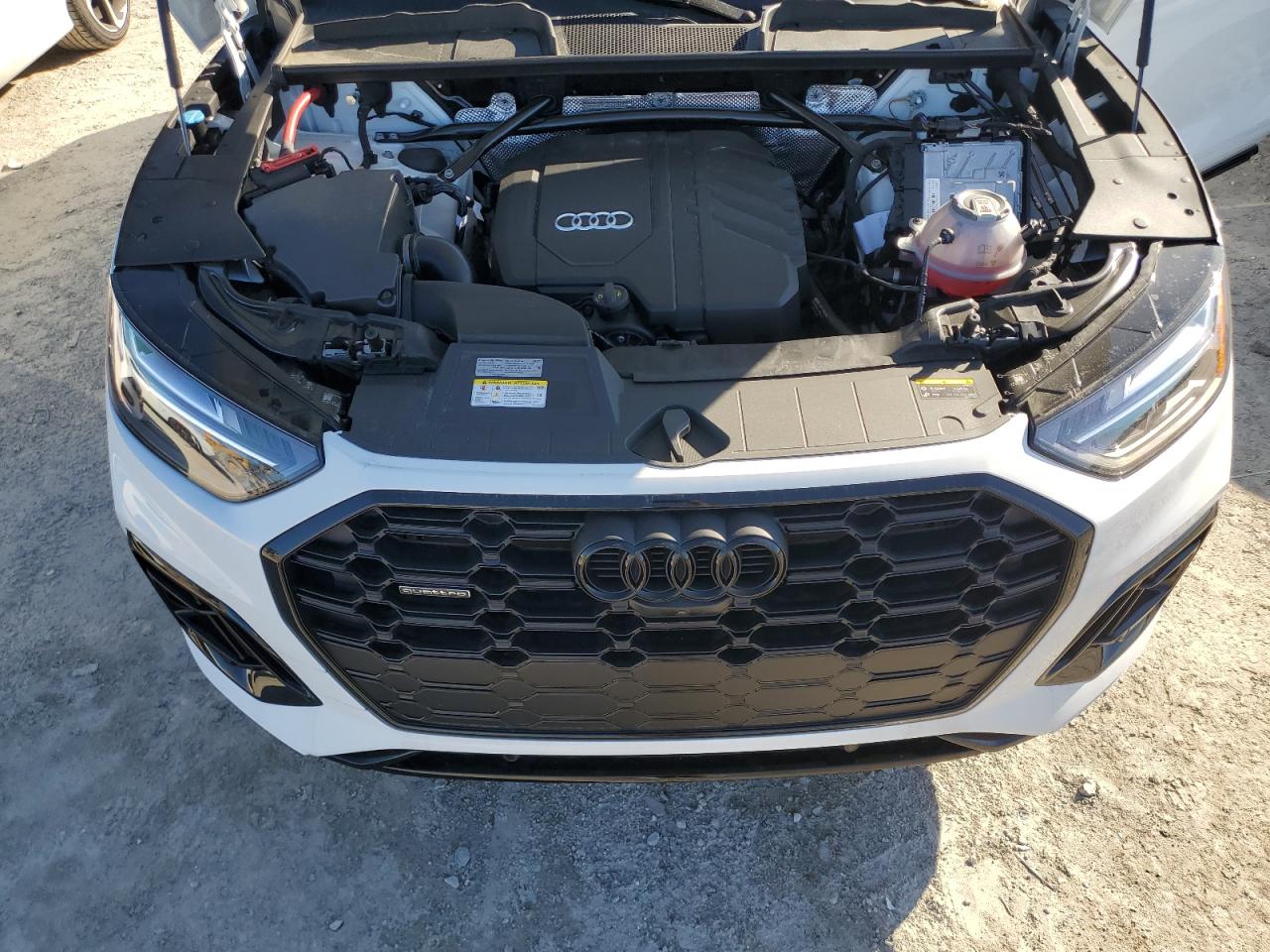 2024 Audi Q5 - Image 12
